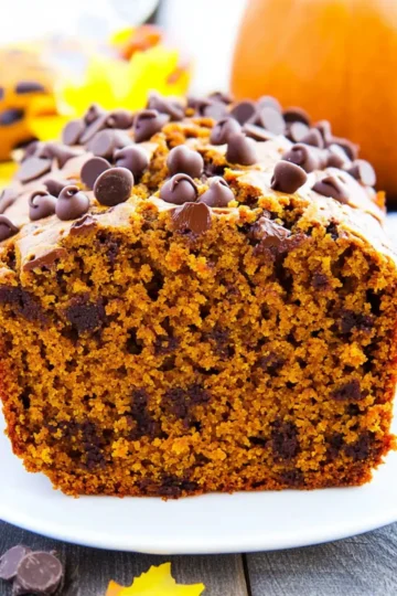 Best Chocolate Chip Pumpkin Bread